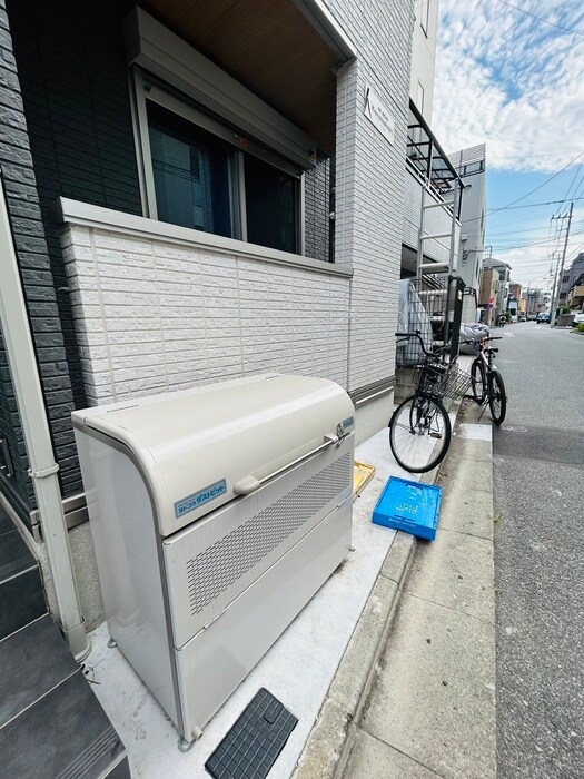 アナシエ南篠崎町の物件外観写真