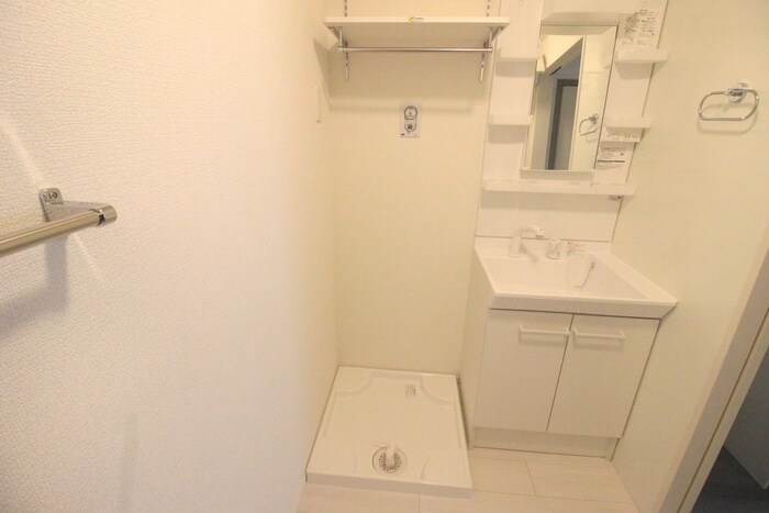 アナシエ南篠崎町の物件内観写真