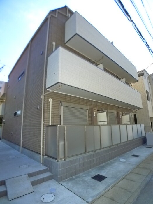 Leaf Hills Shinmatsudoの物件外観写真