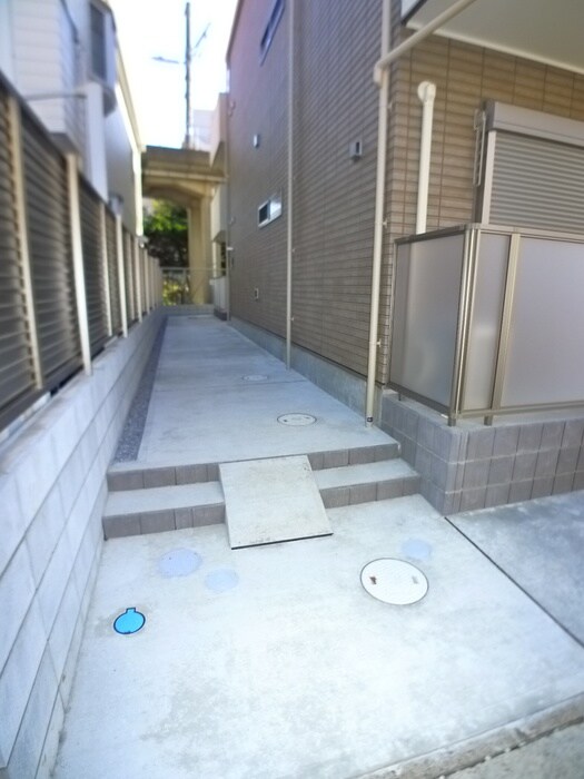 Leaf Hills Shinmatsudoの物件外観写真