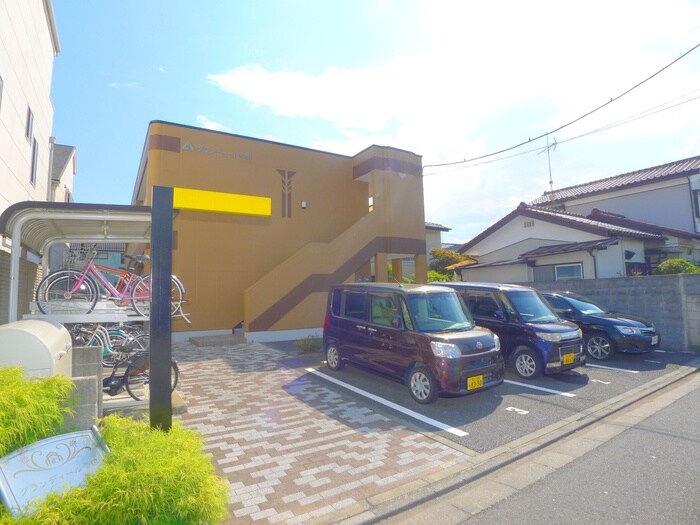 グランディール幸田の物件外観写真