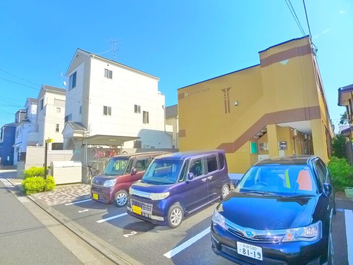 グランディール幸田の物件外観写真