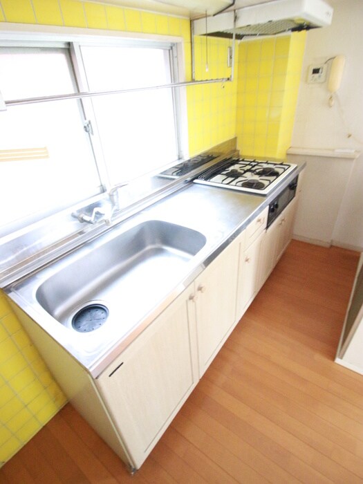 ブラザ－ビル(401)の物件内観写真