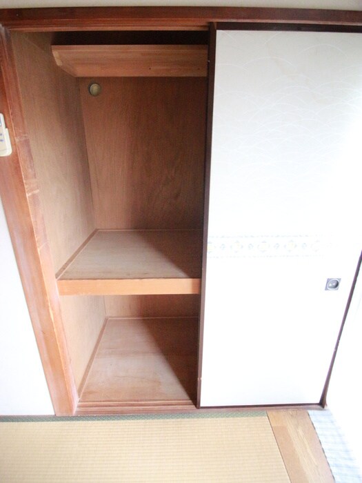 ブラザ－ビル(401)の物件内観写真