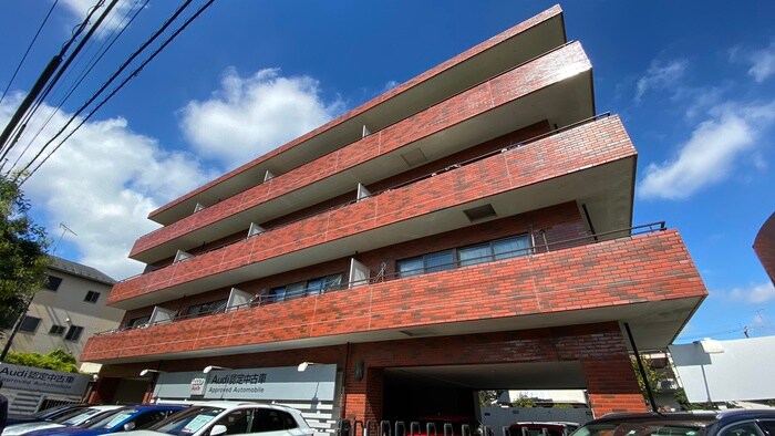 小野藤マンションの物件外観写真