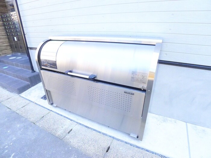 エクセラン馬橋ｗｅｓｔの物件外観写真