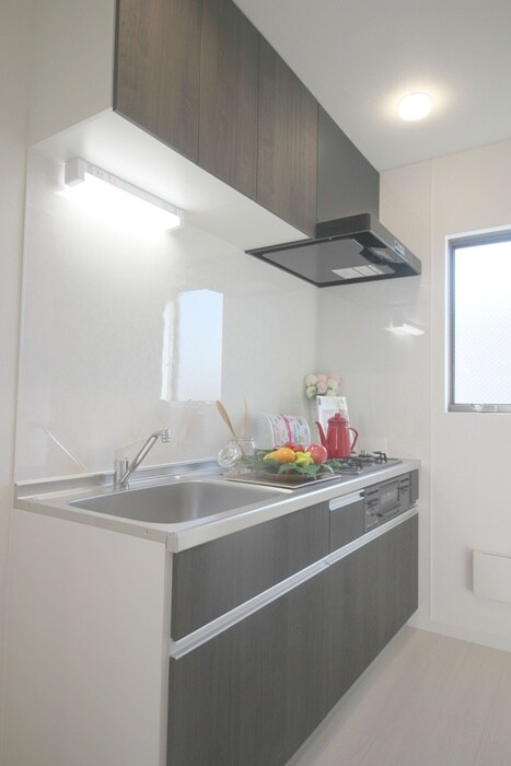 ＭＯＫ　ＴＥＲＲＡＣＥ新松戸の物件内観写真