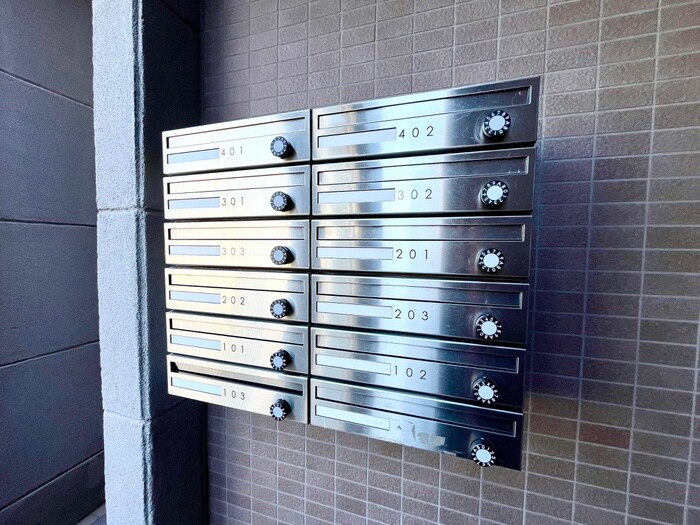 レジデンス竹の塚の物件外観写真