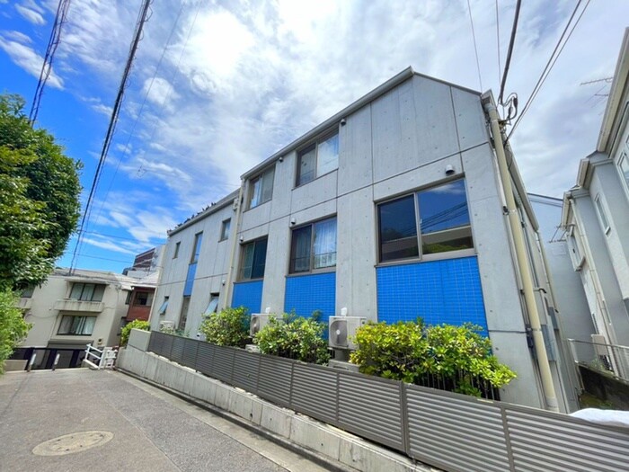 レインボ－上高田の物件外観写真