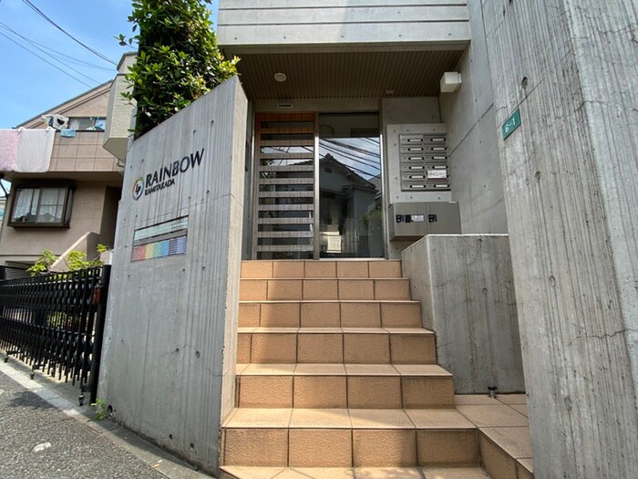 レインボ－上高田の物件外観写真
