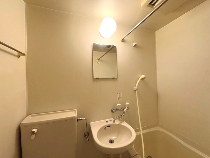 レインボ－上高田の物件内観写真