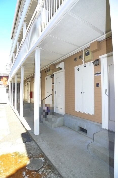 サイジョウビルの物件外観写真