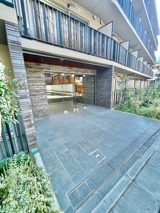 ラ・ファヴォールの物件外観写真