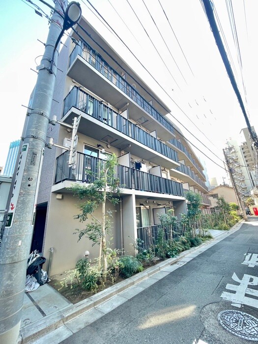 ラ・ファヴォールの物件外観写真