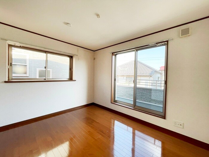 富士本1丁目戸建の物件内観写真