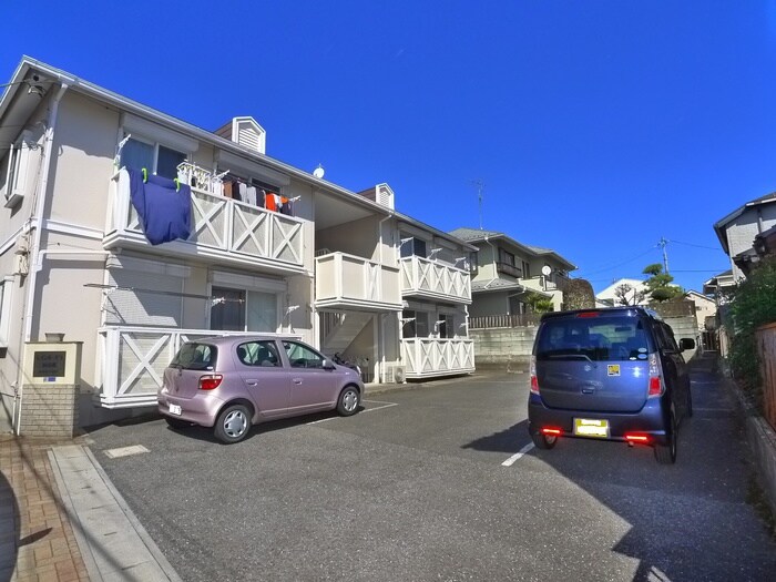 レインボービラ１０番館の物件外観写真