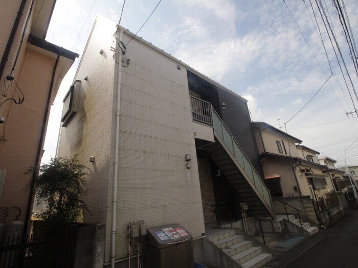 アザーレ・クオン向ヶ丘遊園の物件外観写真