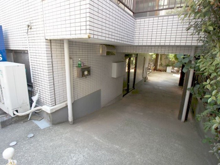 風戸ビルの物件外観写真