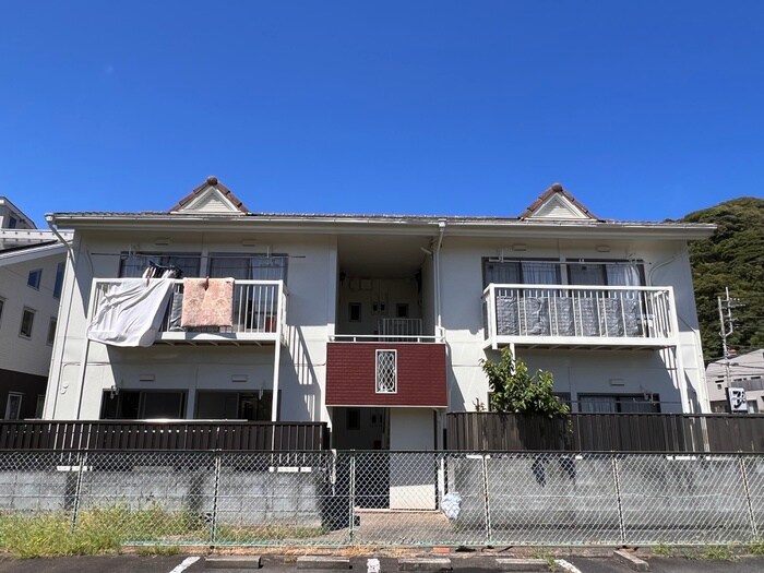 サンライズ葉山の物件外観写真