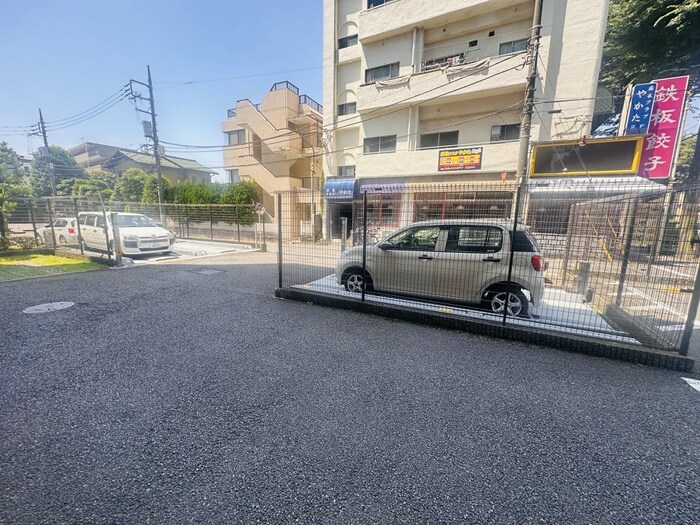 ドゥーエつつじヶ丘の物件外観写真