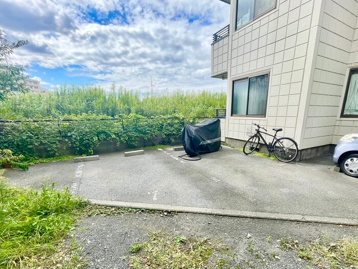 リバ－パ－ク矢向の物件外観写真