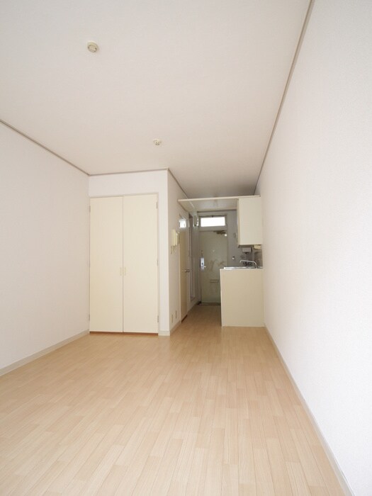 エステ－トピア吉川の物件内観写真