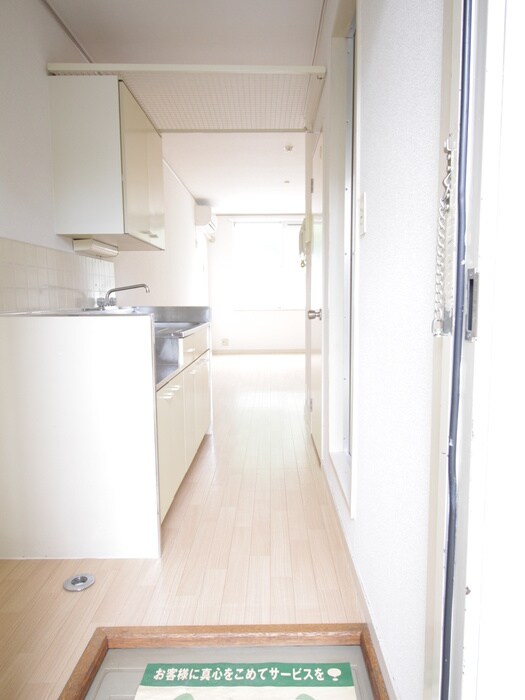 エステ－トピア吉川の物件内観写真