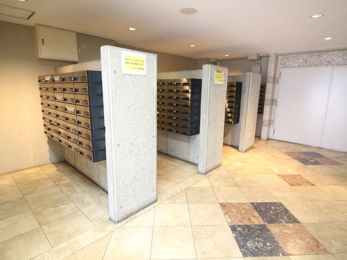 日神パレス磯子(331)の物件外観写真