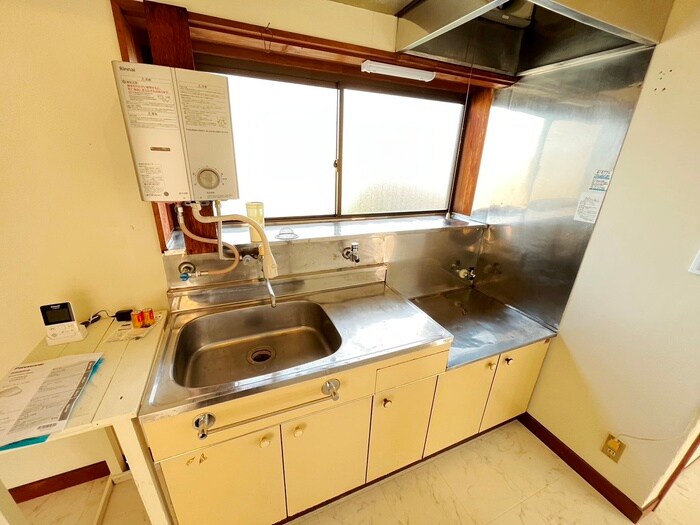 ヴィステリア・コートの物件内観写真