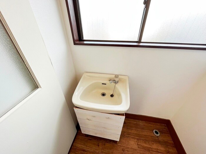 ヴィステリア・コートの物件内観写真