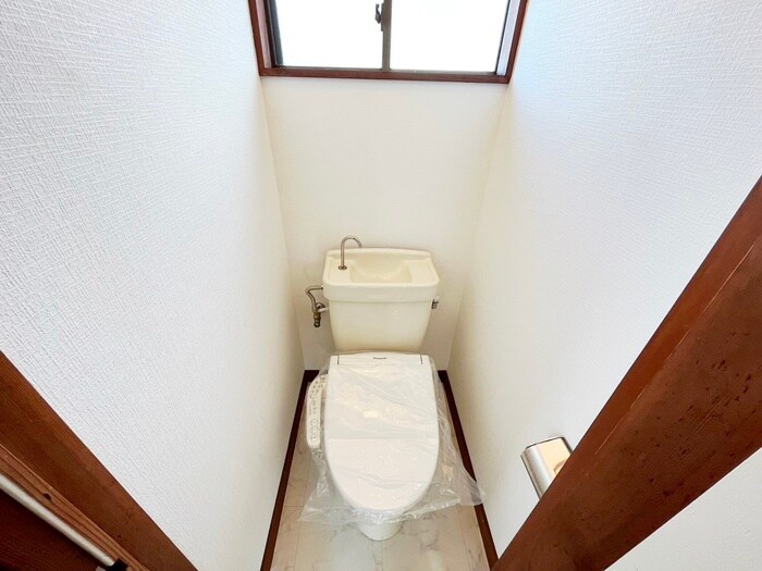 ヴィステリア・コートの物件内観写真