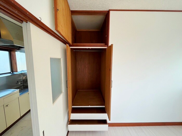 ヴィステリア・コートの物件内観写真