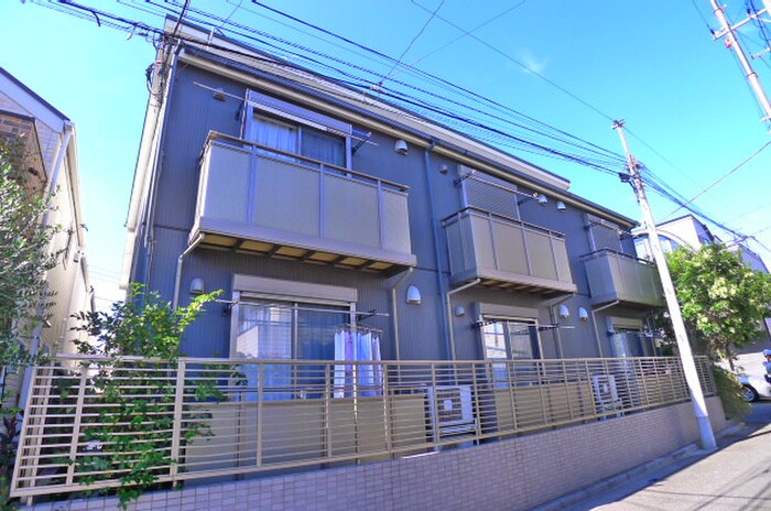 フローラ松が丘の物件外観写真