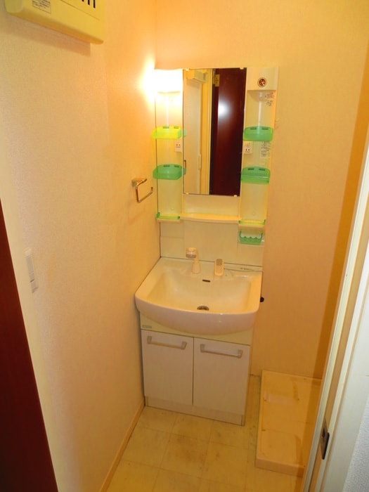 フローラ松が丘の物件内観写真