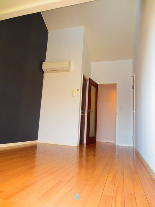 フローラ松が丘の物件内観写真