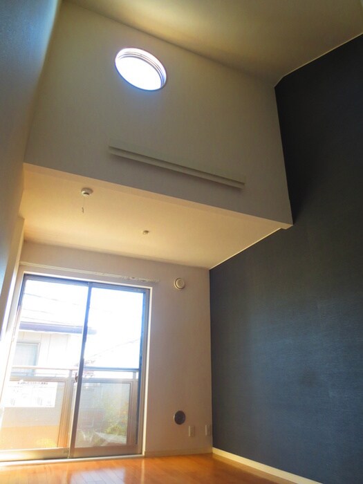 フローラ松が丘の物件内観写真