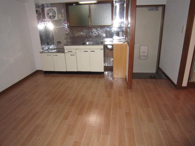 ﾊﾟｲﾝﾊｲﾑAの物件内観写真