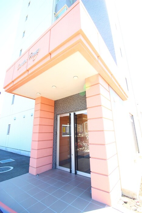 Ｃｏｒｄｏｎ　Ｒｏｕｇｅの物件外観写真