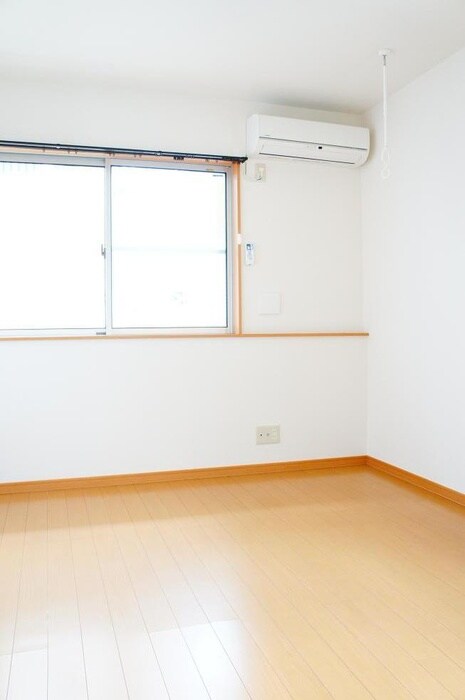 オウル－ジュ読売ランドの物件内観写真