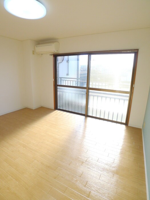 クレイルヴィラⅠの物件内観写真