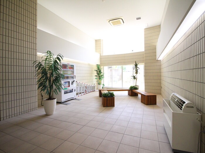 コンフォリア芝浦ﾊﾞｳﾊｳｽの物件外観写真