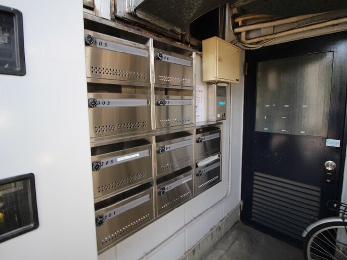 本町プラザマンションの物件外観写真