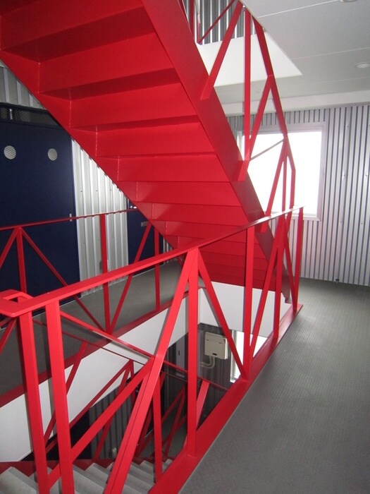 カムフォート新宿の物件外観写真