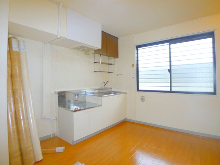 メゾンセレベ－ルの物件内観写真