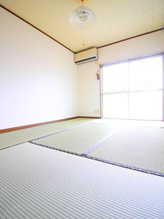 メゾン・ド・ティアラの物件内観写真