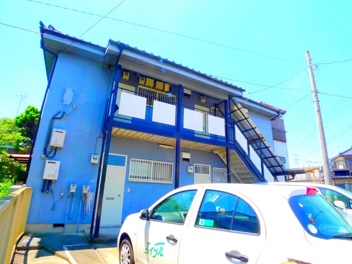 メゾン・ド・ティアラの物件外観写真