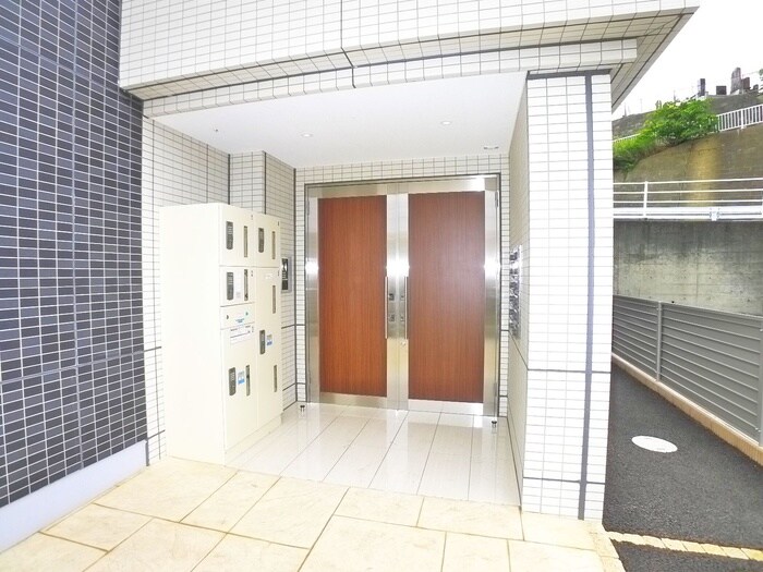 太平オーシカの物件外観写真