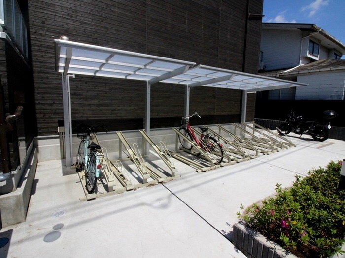 リブリ・コウゲン所沢の物件外観写真