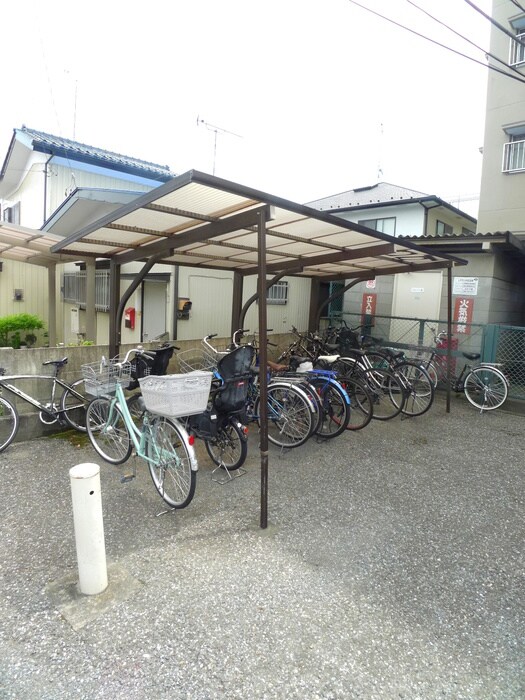 渋谷コ－ト２号館の物件外観写真