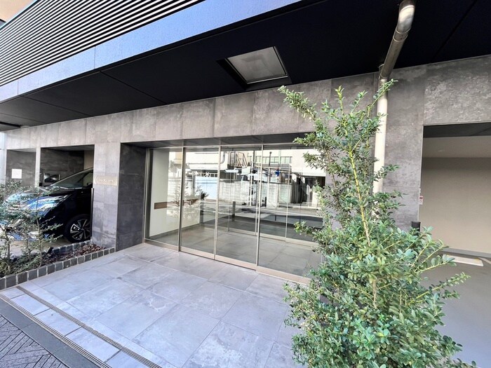 コンフォリア志村坂上の物件外観写真